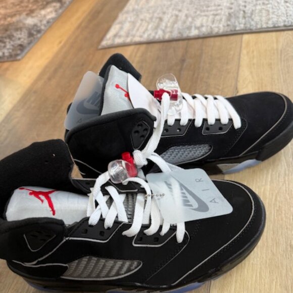 NEW Nike Air Jordan Men Size 8. - Picture 2 of 5